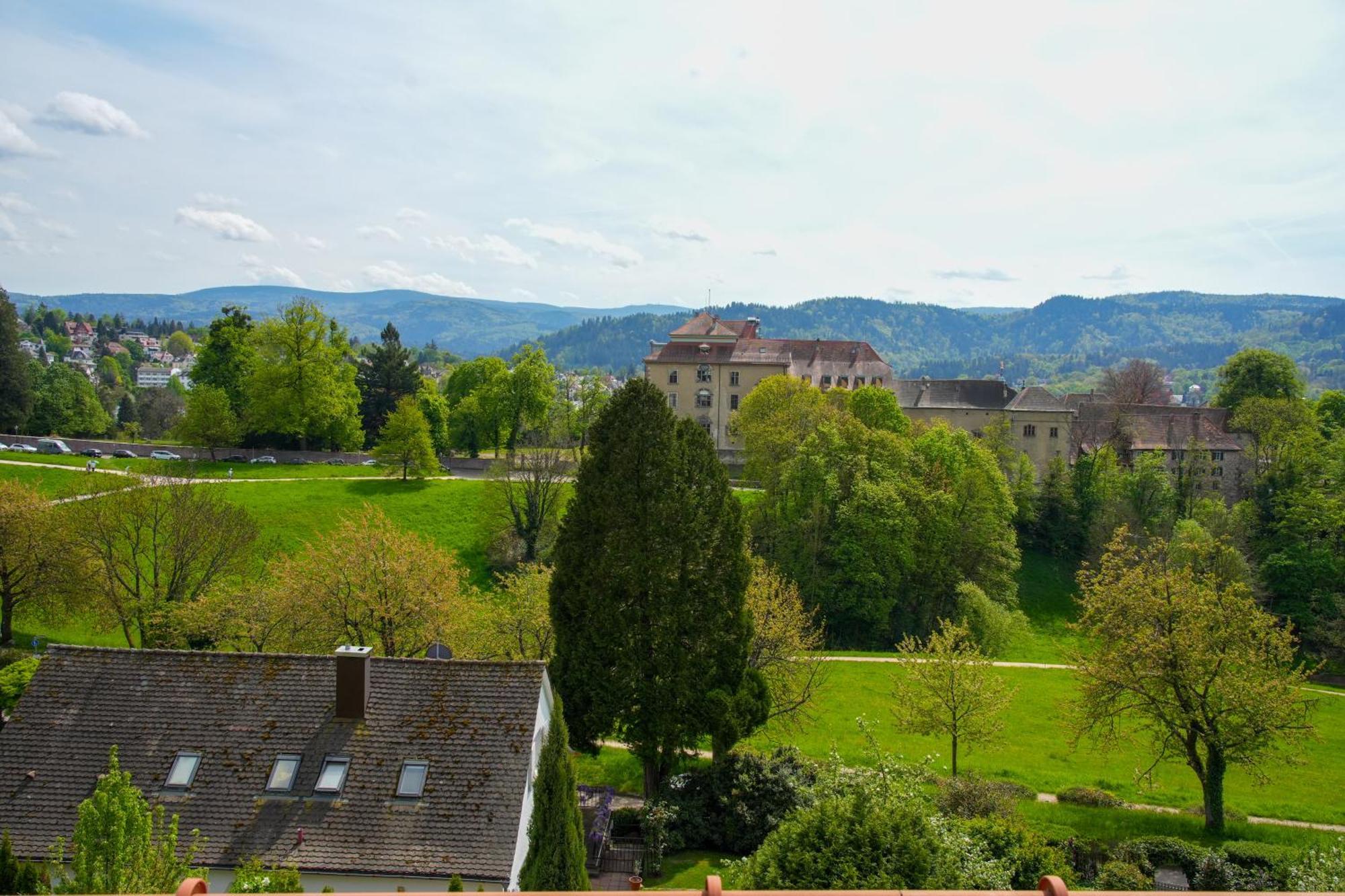 Stadtblick Vom Herrengut Baden-Baden Exteriör bild